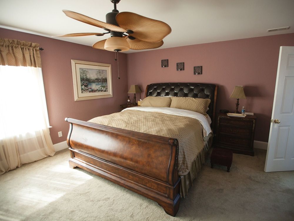Bay Tree Manor - featured photo