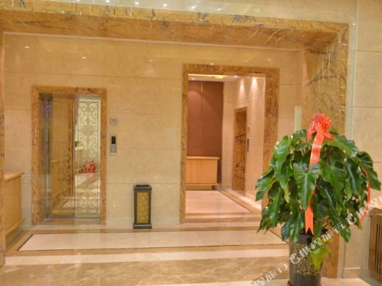 Mingzhu Hotel - last minute hotel in Luhua