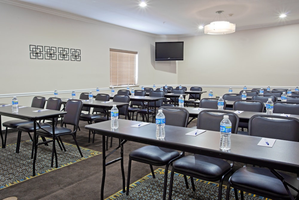 Candlewood Suites Houston Westchase Westheimer. by IHG - photo 21