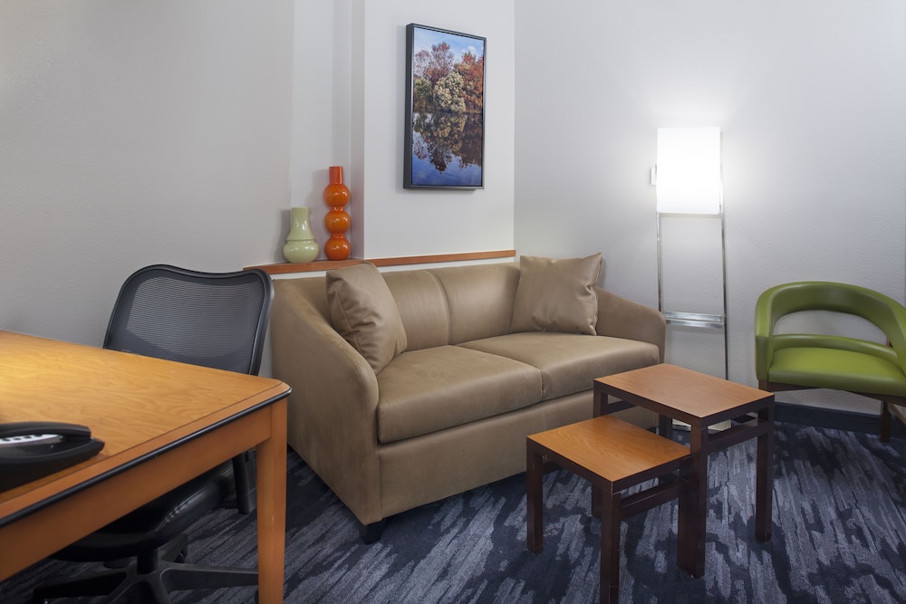 Fairfield Inn & Suites by Marriott Montgomery EastChase Pkwy - photo 11