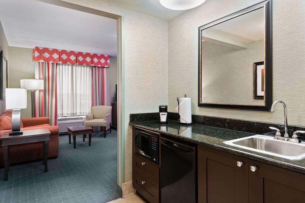 Hampton Inn & Suites Columbus Polaris - photo 12