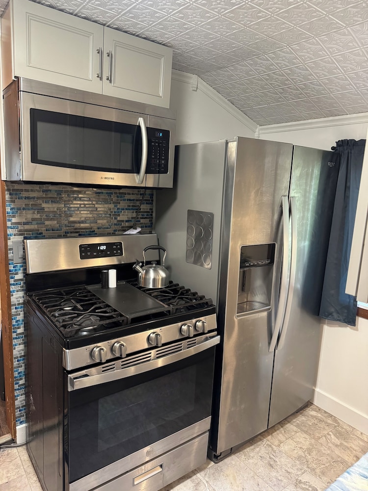 Nauti Otter Inn - photo 80