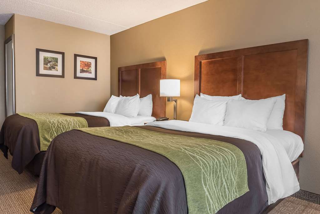 Comfort Inn & Suites Piqua Near Troy I75 - photo 24