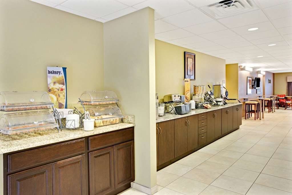 Microtel Inn & Suites By Wyndham Bryson City - photo 15