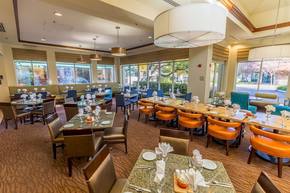 Hilton Garden Inn Fairfield - photo 40