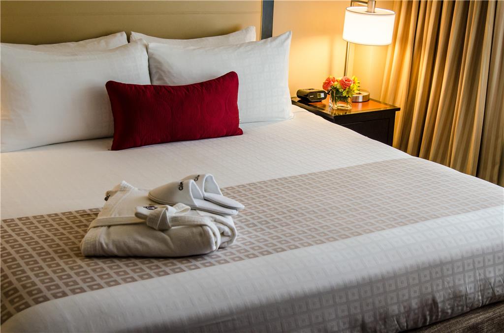 Beacon Hotel & Corporate Quarters - photo 35