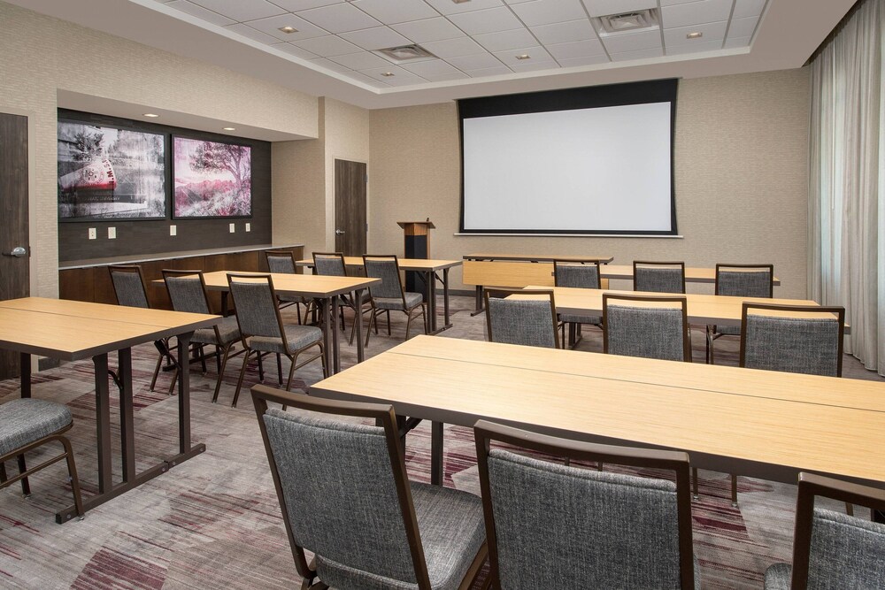 Courtyard by Marriott Las Cruces at NMSU - photo 29