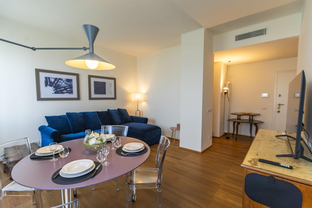 Skyattic 801 Citylife 1 min Domodossola M5 — 4-Star Luxury Hotel in Milan, Italy