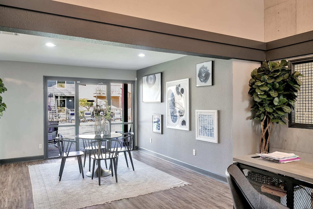 Relaxing Quaint 1BR in Heart of Midland - photo 35