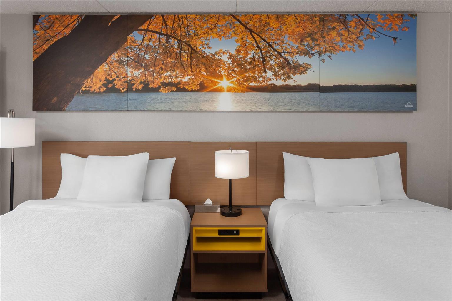 Days Inn by Wyndham Mason City - photo 24