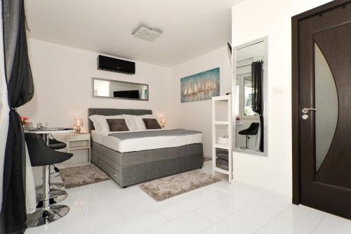 Spalato Imperium with terrace free bikes — 4-Star Luxury Hotel in Split, Croatia