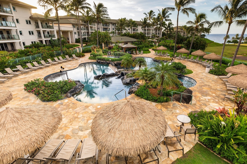 Marriott's Kauai Lagoons - carbon neutral hotel in Lihue