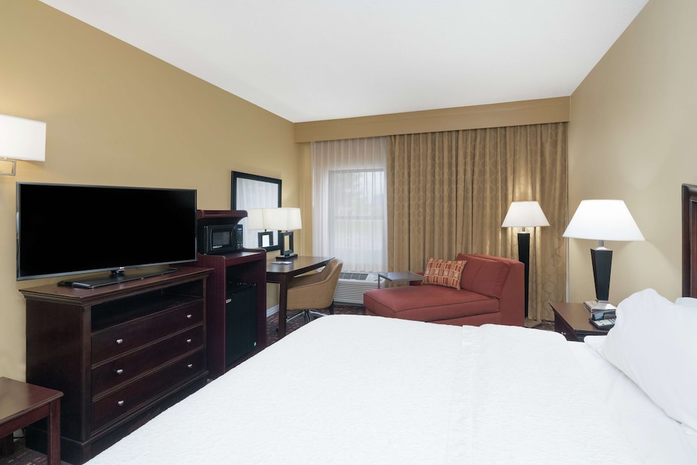 Hampton Inn Corydon - photo 26