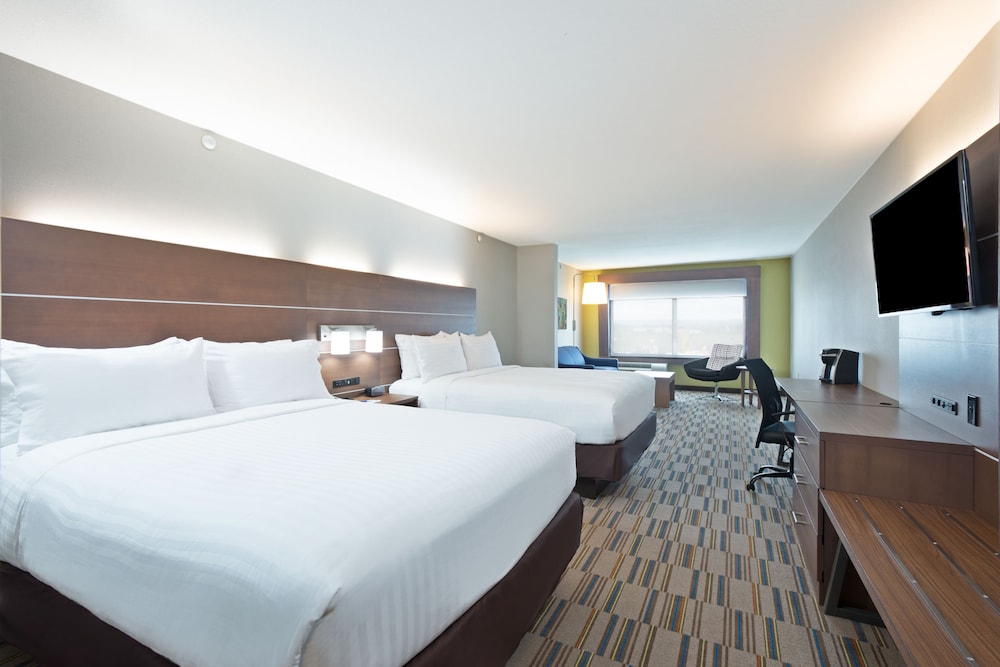 Holiday Inn Express & Suites Uniontown by IHG - photo 6