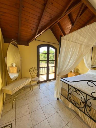 Hotel Velha Corte — hotel in Sao Jose Dos Pinhais