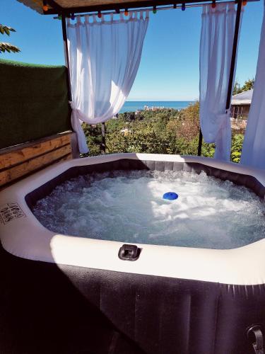 Annas Glamping - last minute hotel in Batumi