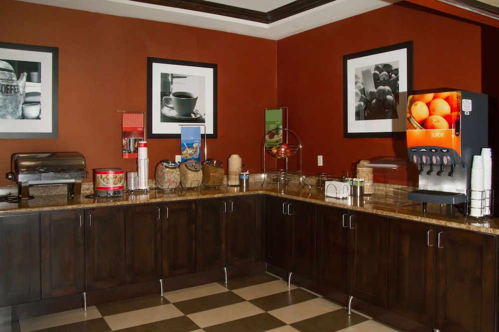 Hampton Inn Cedar City - photo 33