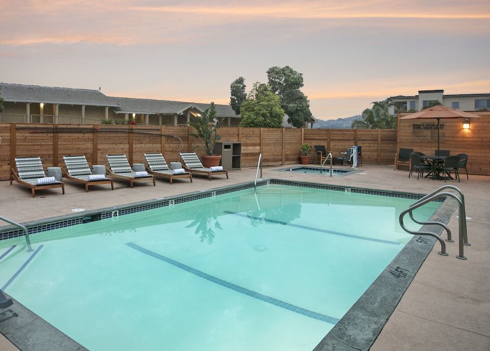 Spyglass Inn - photo 18