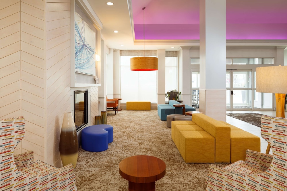 Hilton Garden Inn Cincinnati Blue Ash - photo 2