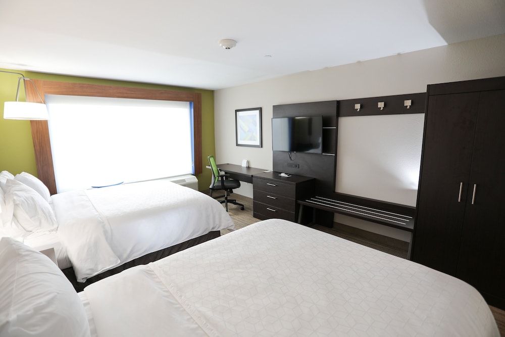 Holiday Inn Express & Suites Forney by IHG - photo 12