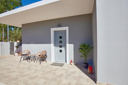 Villa Fleur — 4-Star Luxury Hotel in Agios Georgios, Greece