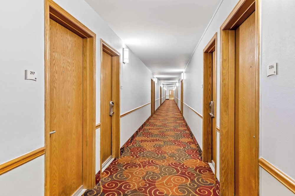 Quality Inn Marietta near Dobbins ARB - photo 35
