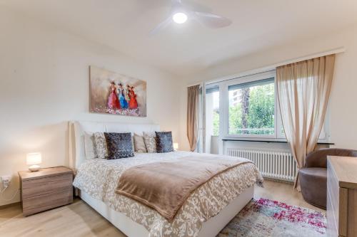 RELAX Camelia Apartment — 4-Star Luxury Hotel in Locarno, Switzerland