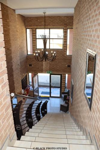 Meet Mekaar Resorts Nquthu Hotel in Dundee, South Africa