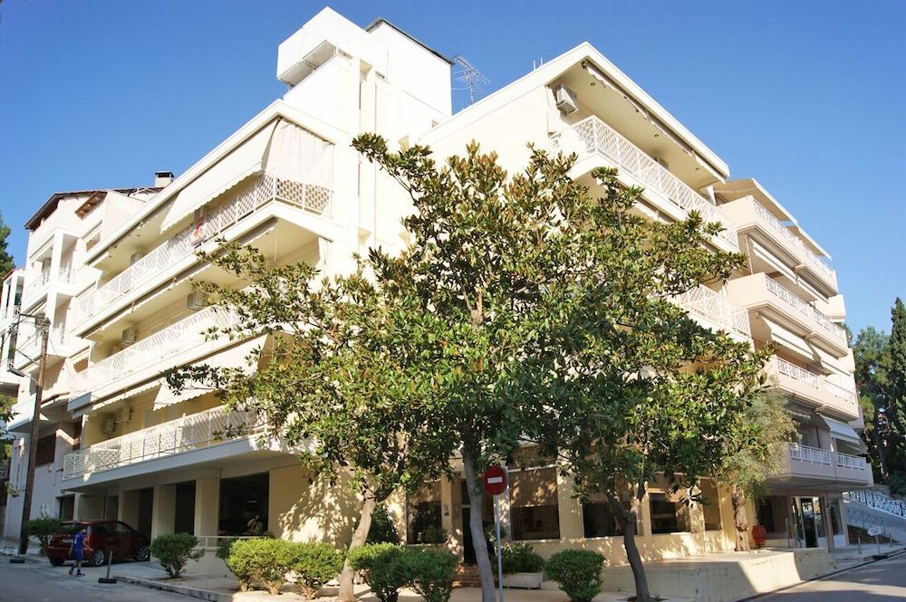 Lia Studios in Aidipsos, Greece