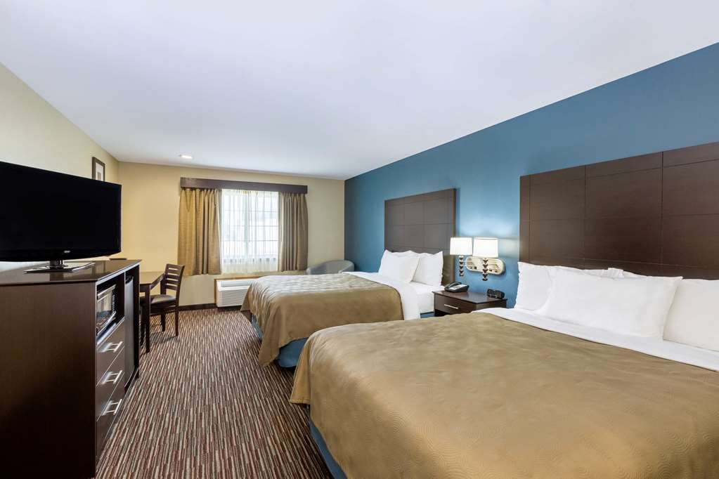 AmericInn by Wyndham Jefferson - photo 11