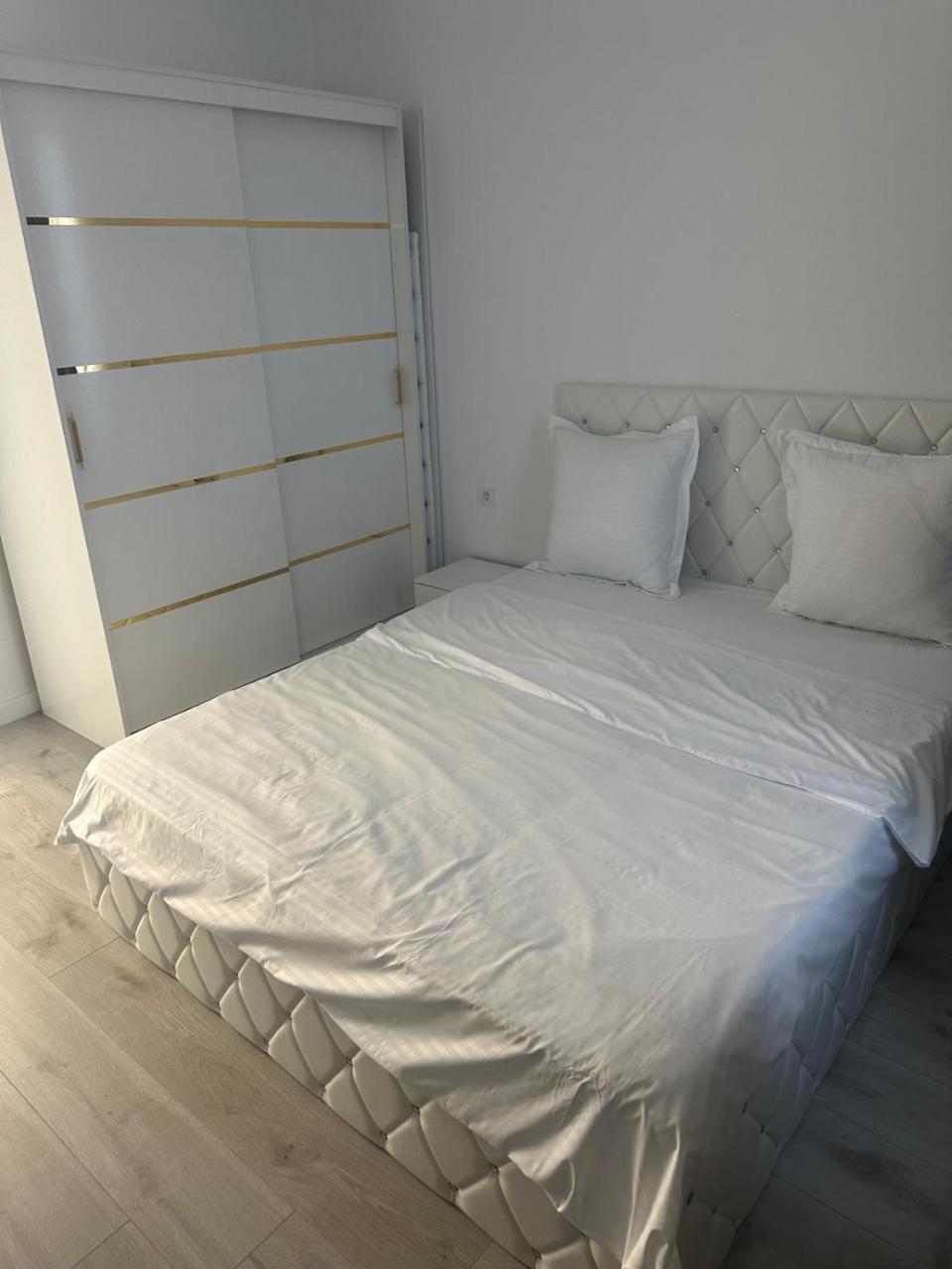 Luxury Apartament - carbon neutral hotel in Constanta