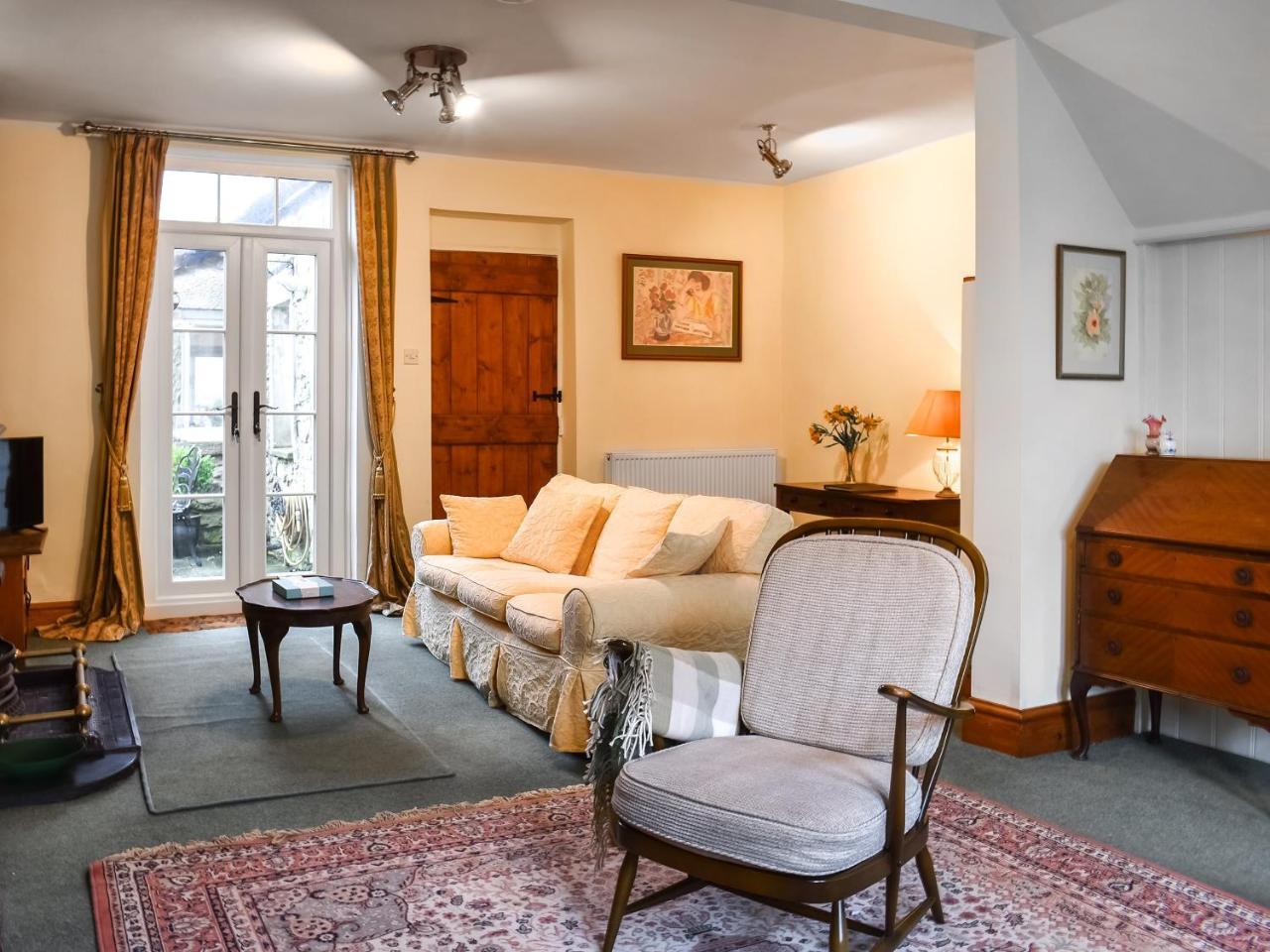 Beech Cottage — 4-Star Luxury Hotel in Carnforth, United Kingdom