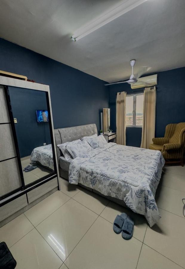 Puncak Alam Cozy Blue Escape nearby UITM — 4-Star Luxury Hotel in Kuala Selangor, Malaysia