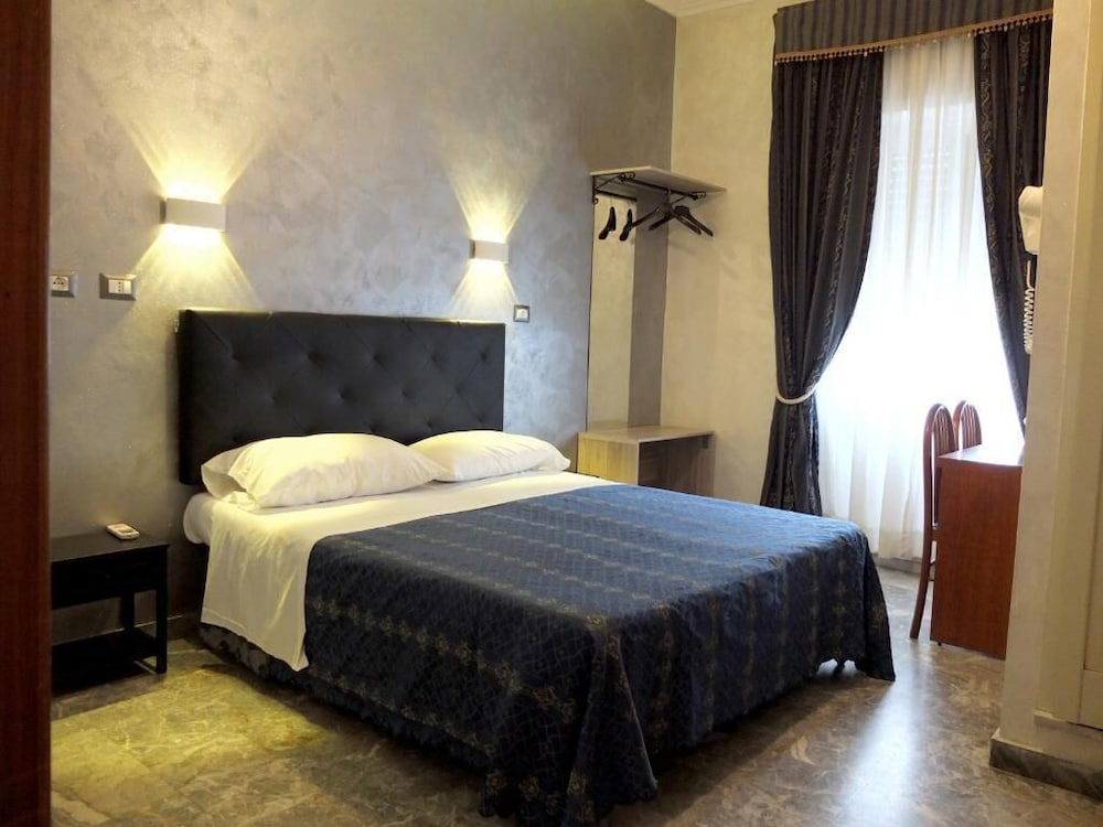 Hotel Planet - carbon neutral hotel in Rome