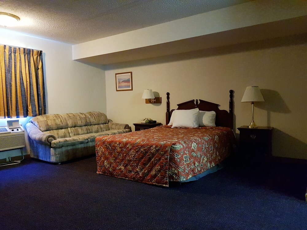 Denison Inn & Suites - photo 30