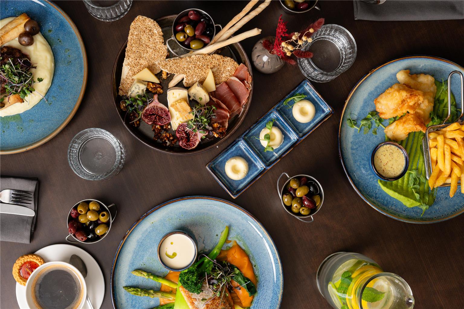 מזון ומשקאות