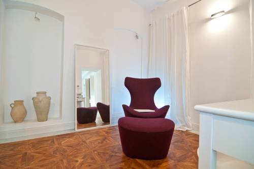 Apartment 388 — 4-Star Luxury Hotel in Duesseldorf, Germany