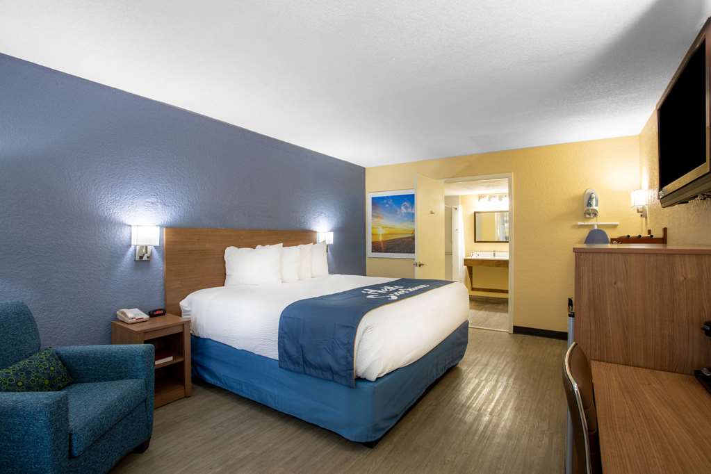 Days Inn by Wyndham Apopka Orlando - photo 21