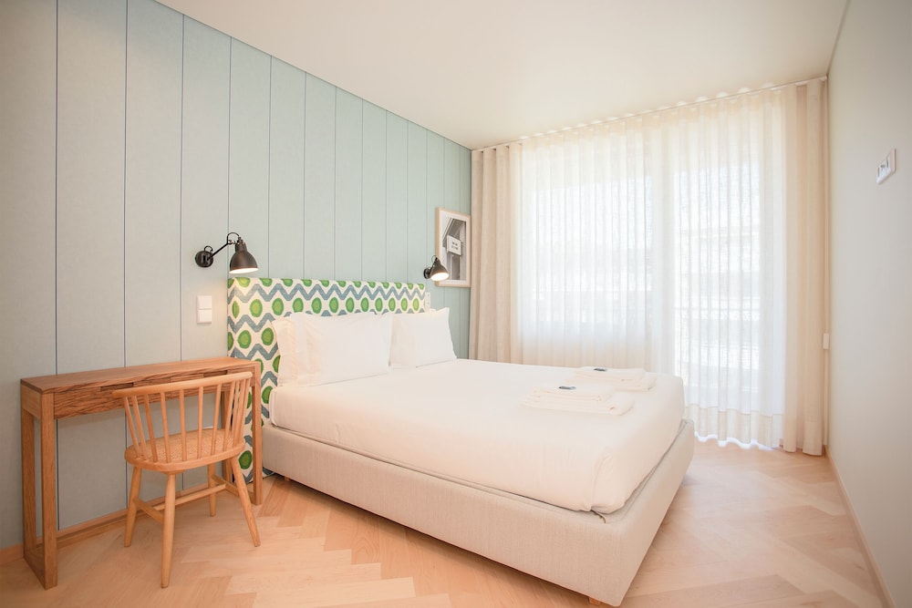 Allegro Boutique Apartment C — 4-Star Luxury Hotel in Porto, Portugal