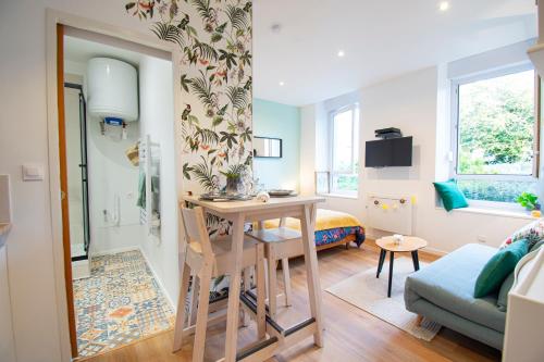 Le Paisible I Centre Ville & Quartier Calme in Brest, France