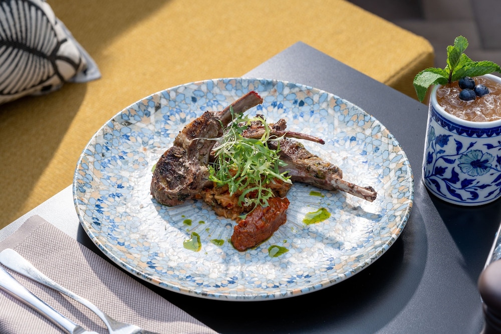 מזון ומשקאות