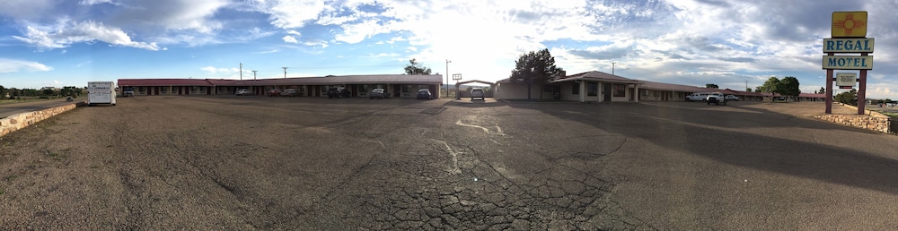 Regal Motel in Las Vegas New Mexico - photo 27