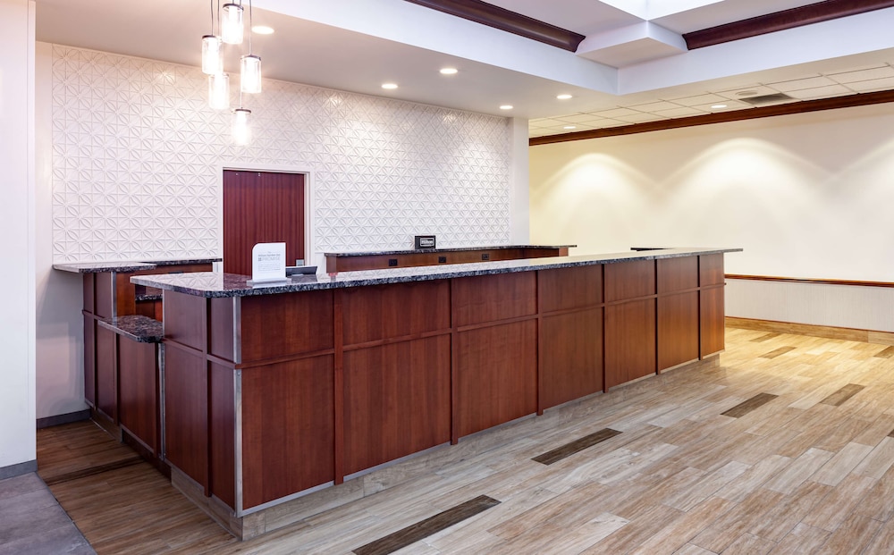 Hilton Garden Inn Chicago OHare Airport - photo 6