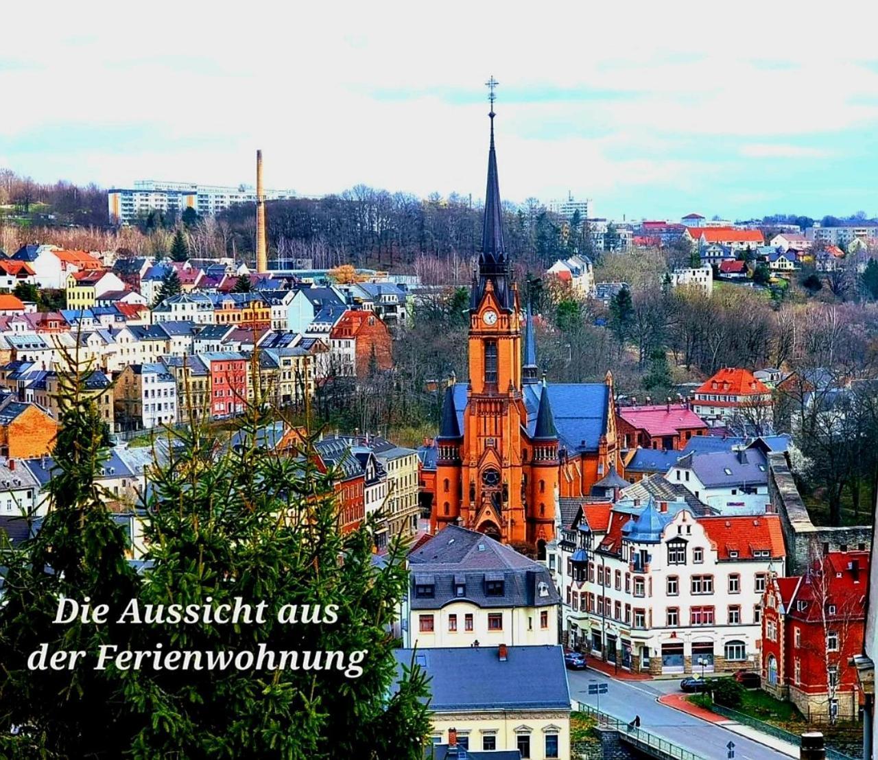 Ferienwohnung Blick Mylau Nähe Freizeitpark Plohn & weltgrößter Ziegelsteinbrücke — 4-Star Luxury Hotel in Mylau, Germany