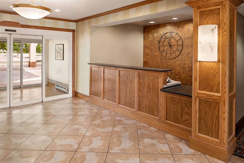 Hawthorn Extended Stay by Wyndham Decatur - photo 7