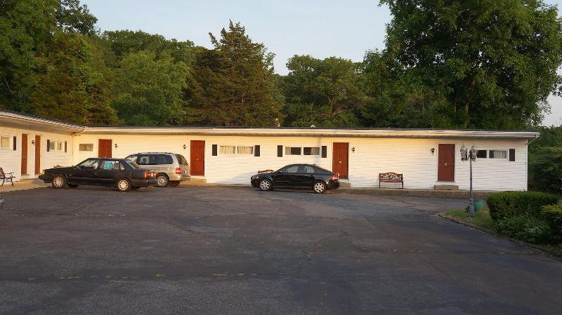 Oakdell Motel - photo 5