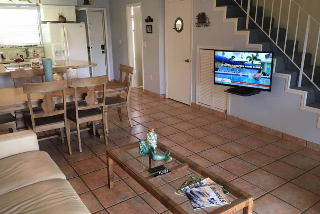 Licensed Mgr Modern Oceanfront Condo Beautiful Ocean Views Beach Resort 2 King Beds - photo 11