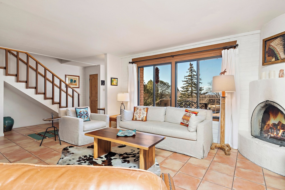 Fort Marcy Suites by All Seasons Resort Lodging - photo 94