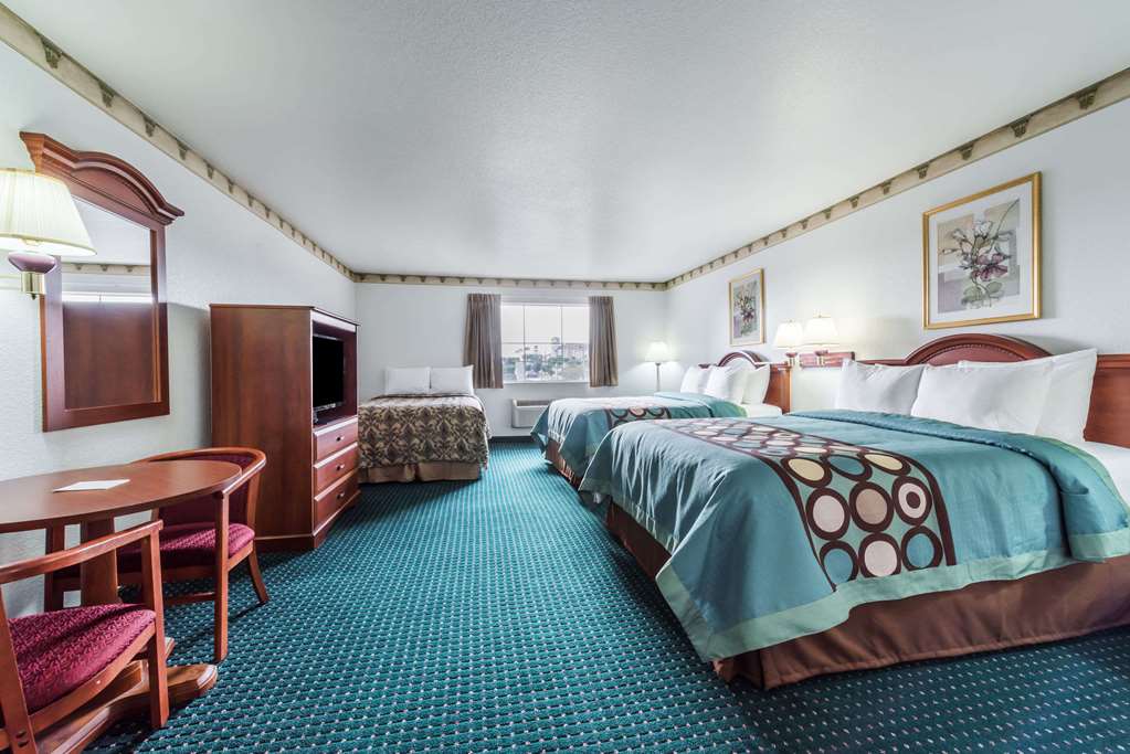Super 8 by Wyndham Weatherford - photo 15