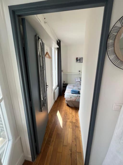 K1 Maison Loft Veranda 15 Min Paris Parc Expos 5 Chambres 7 Lits — 4-Star Luxury Hotel in Bagneux, France